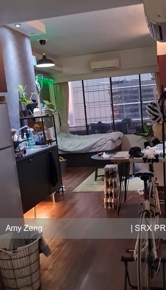 International Plaza thumbnail photo